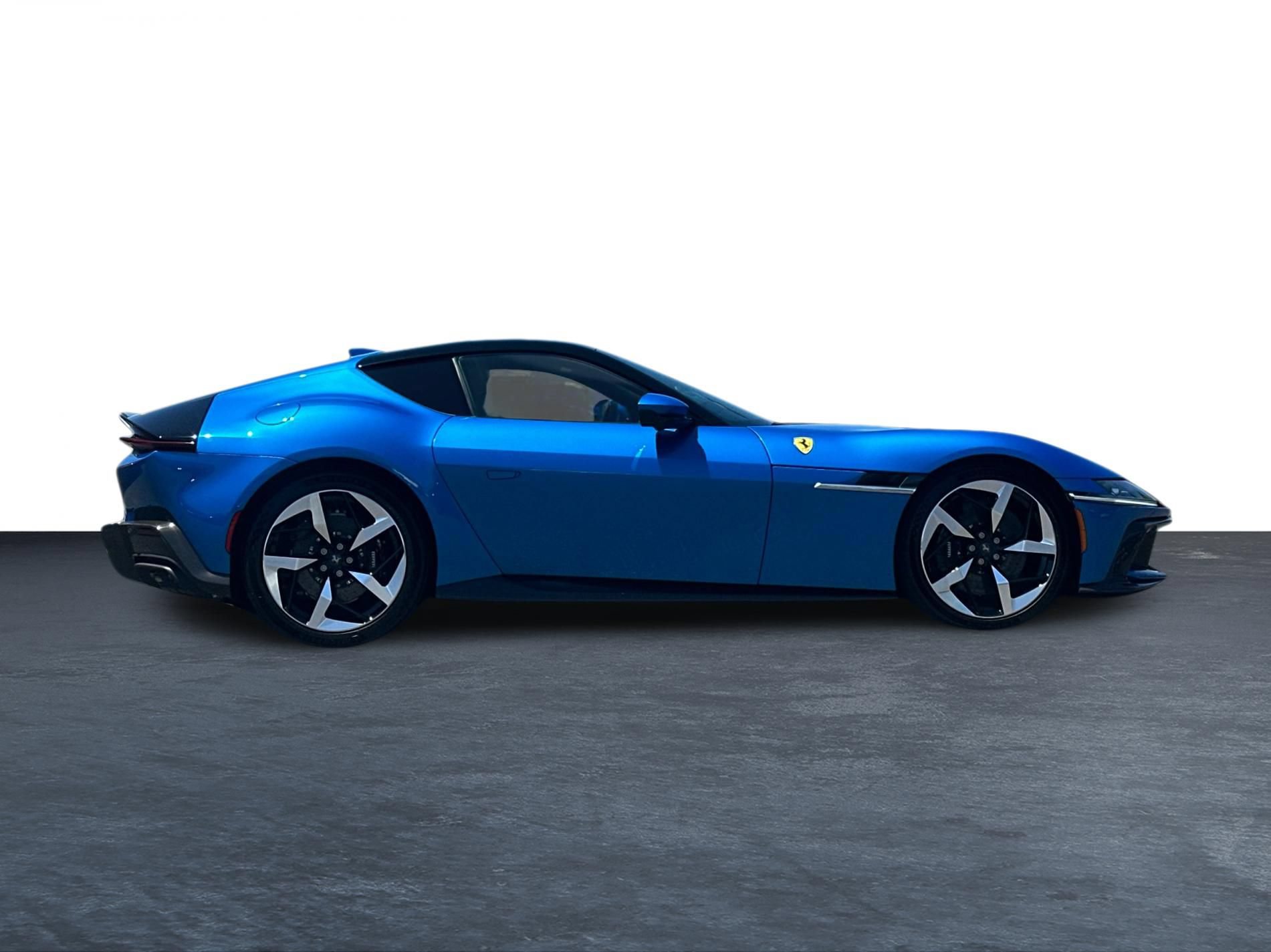 Used 2025 Ferrari 12Cilindri RWD image 8