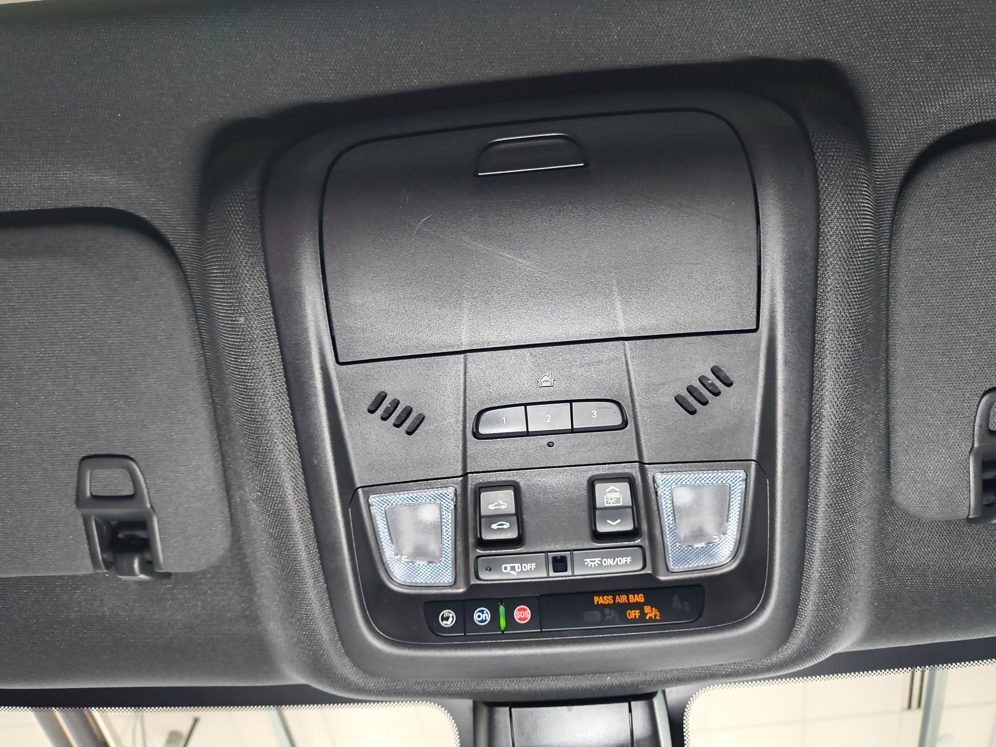 Used 2020 Chevrolet Blazer RS image 17