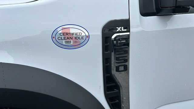 New 2026 Ford F550 4x4 SuperCab Super Duty image 9