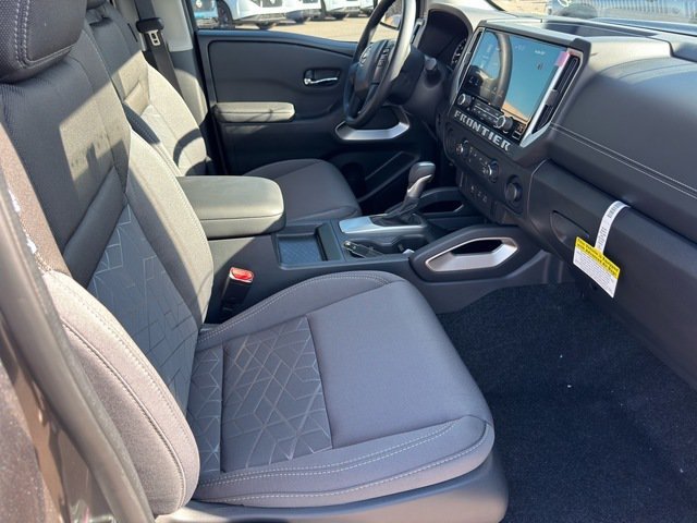 New 2026 Nissan Frontier SV w/ Tow Package RWD image 12