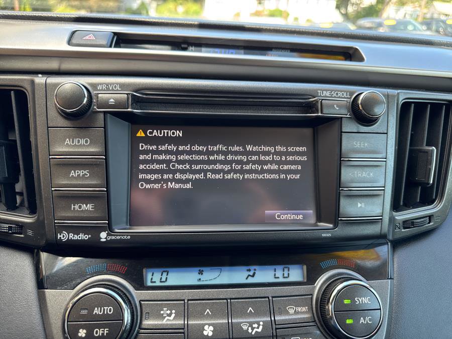 Used 2015 Toyota RAV4 XLE image 24