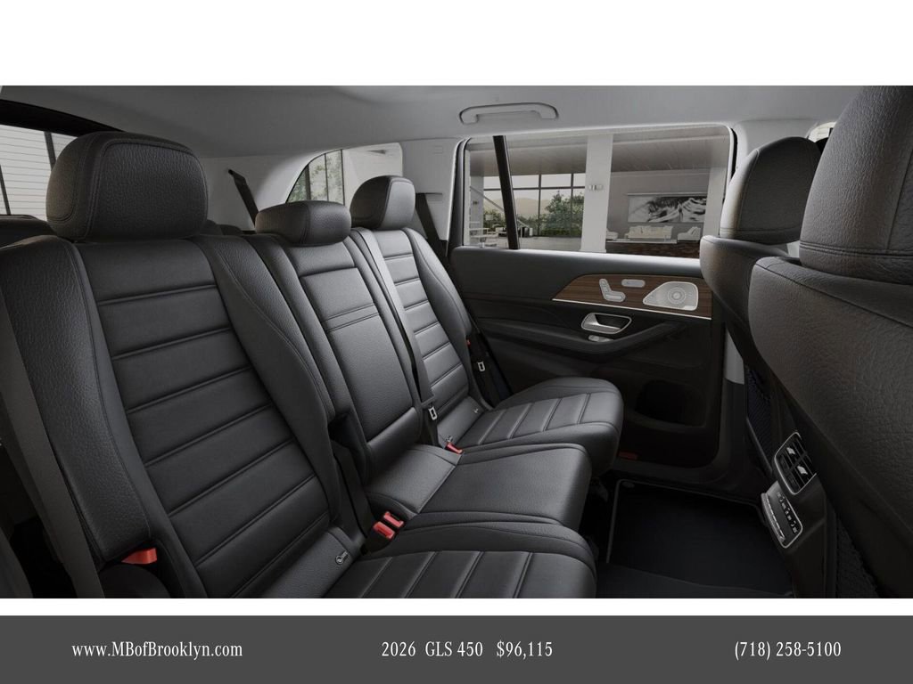 New 2026 Mercedes-Benz GLS 450 4MATIC image 5