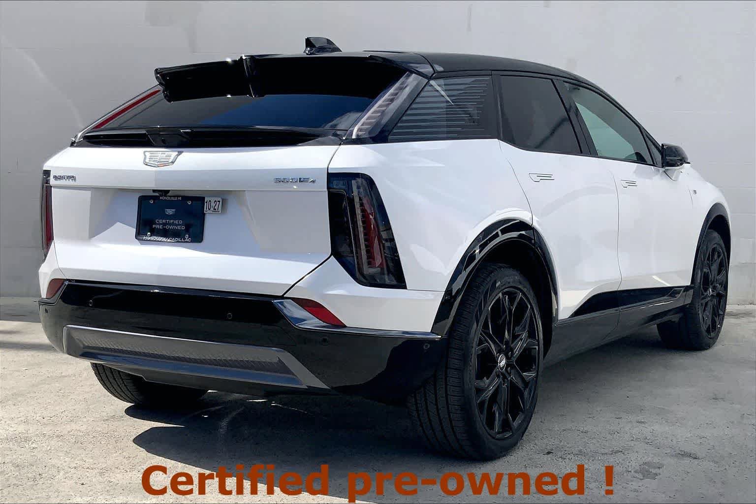 Certified 2025 Cadillac Optiq Sport 1 w/ LPO, ONYX Package image 22