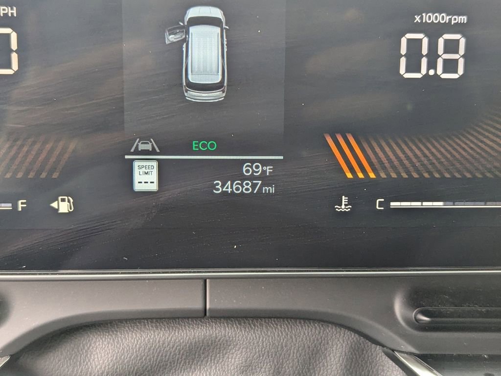 Certified 2025 Kia Carnival image 30