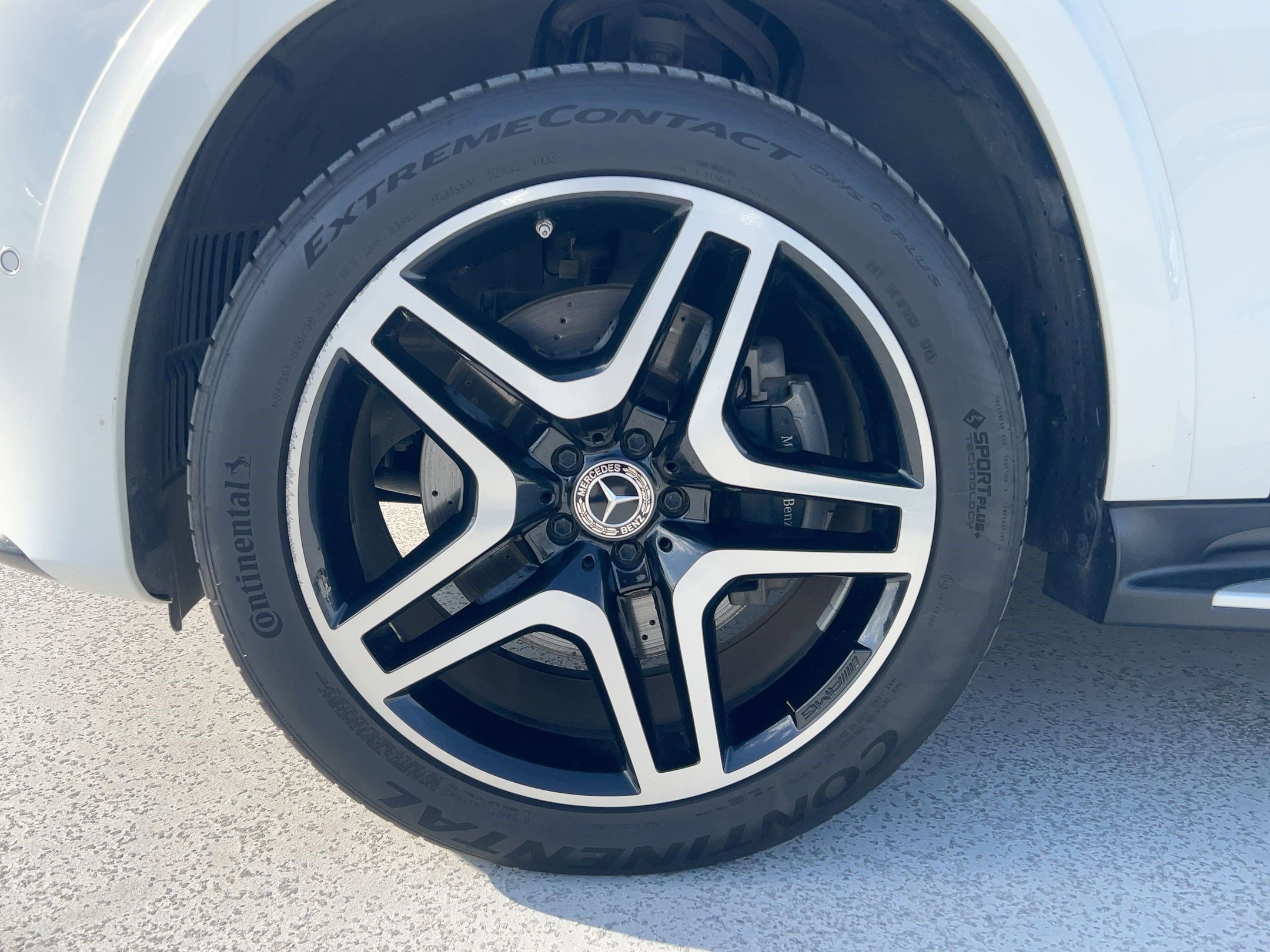 Used 2019 Mercedes-Benz GLS 550 4MATIC w/ Driver Assistance Package image 12