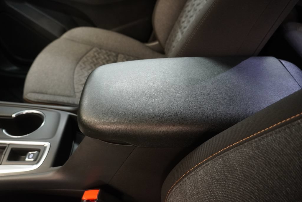Certified 2024 Chevrolet Equinox LT w/ LPO, Floor Liner Package FWD image 24