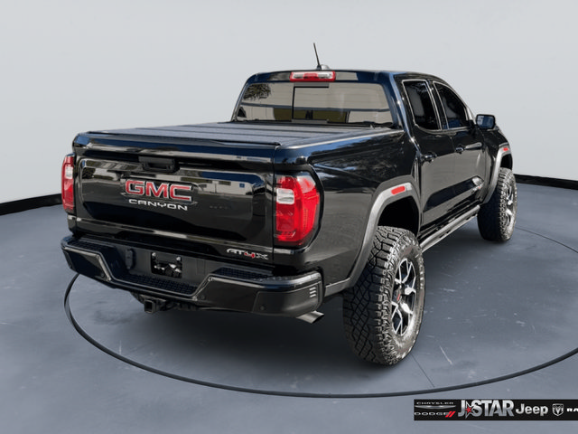 Used 2024 GMC Canyon AT4X AWD/4WD image 5