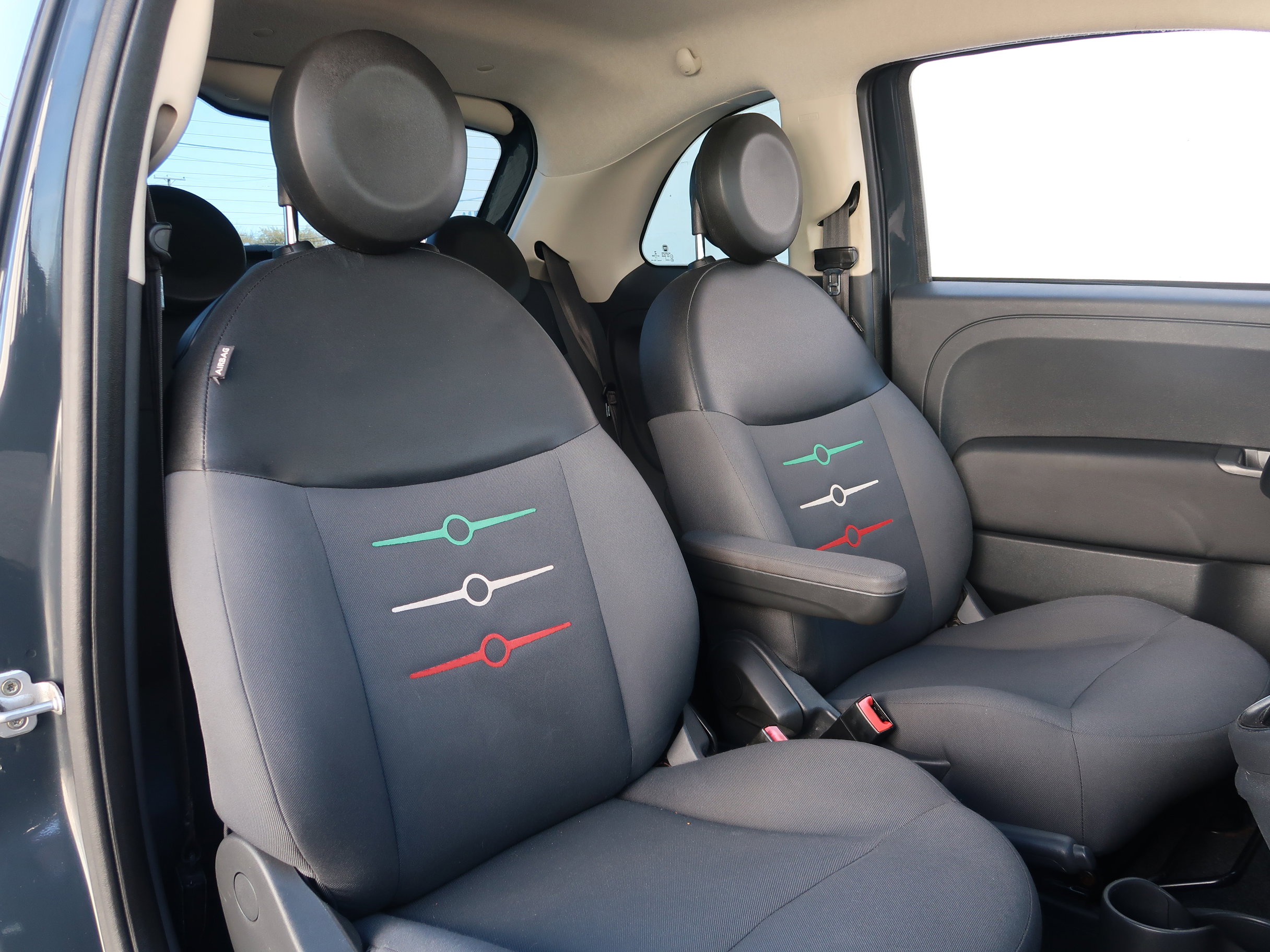 Used 2016 FIAT 500 Pop image 13