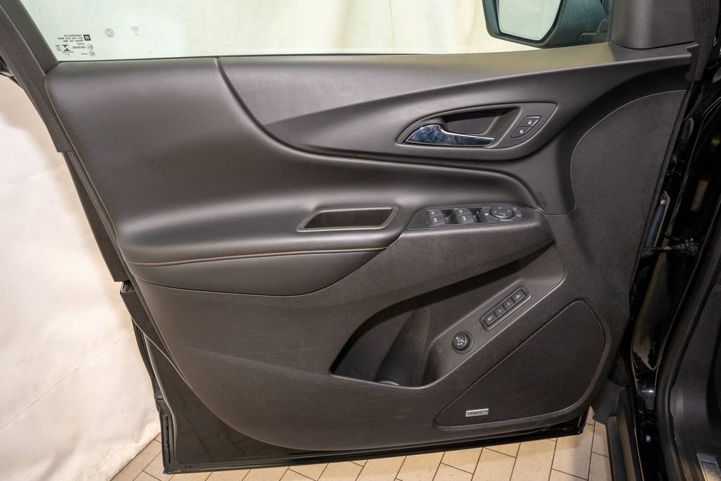 Used 2019 Chevrolet Equinox Premier image 13