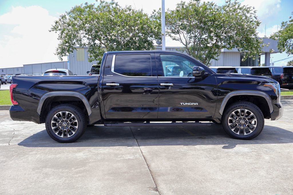 Used 2024 Toyota Tundra Limited AWD/4WD image 26