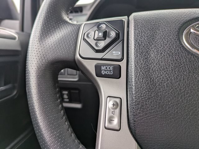 Used 2019 Toyota 4Runner SR5 AWD/4WD image 25