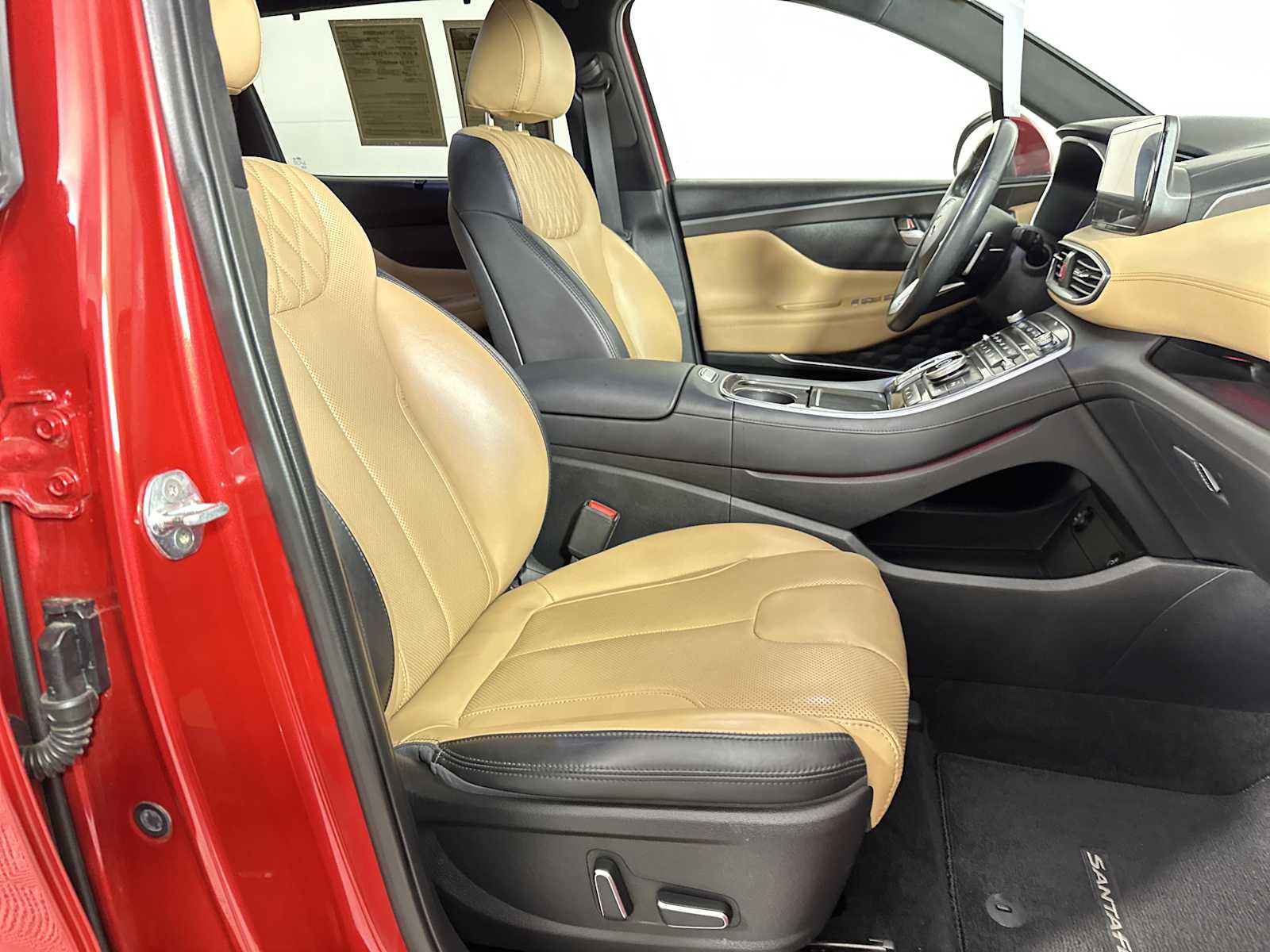 Certified 2022 Hyundai Santa Fe Calligraphy image 27