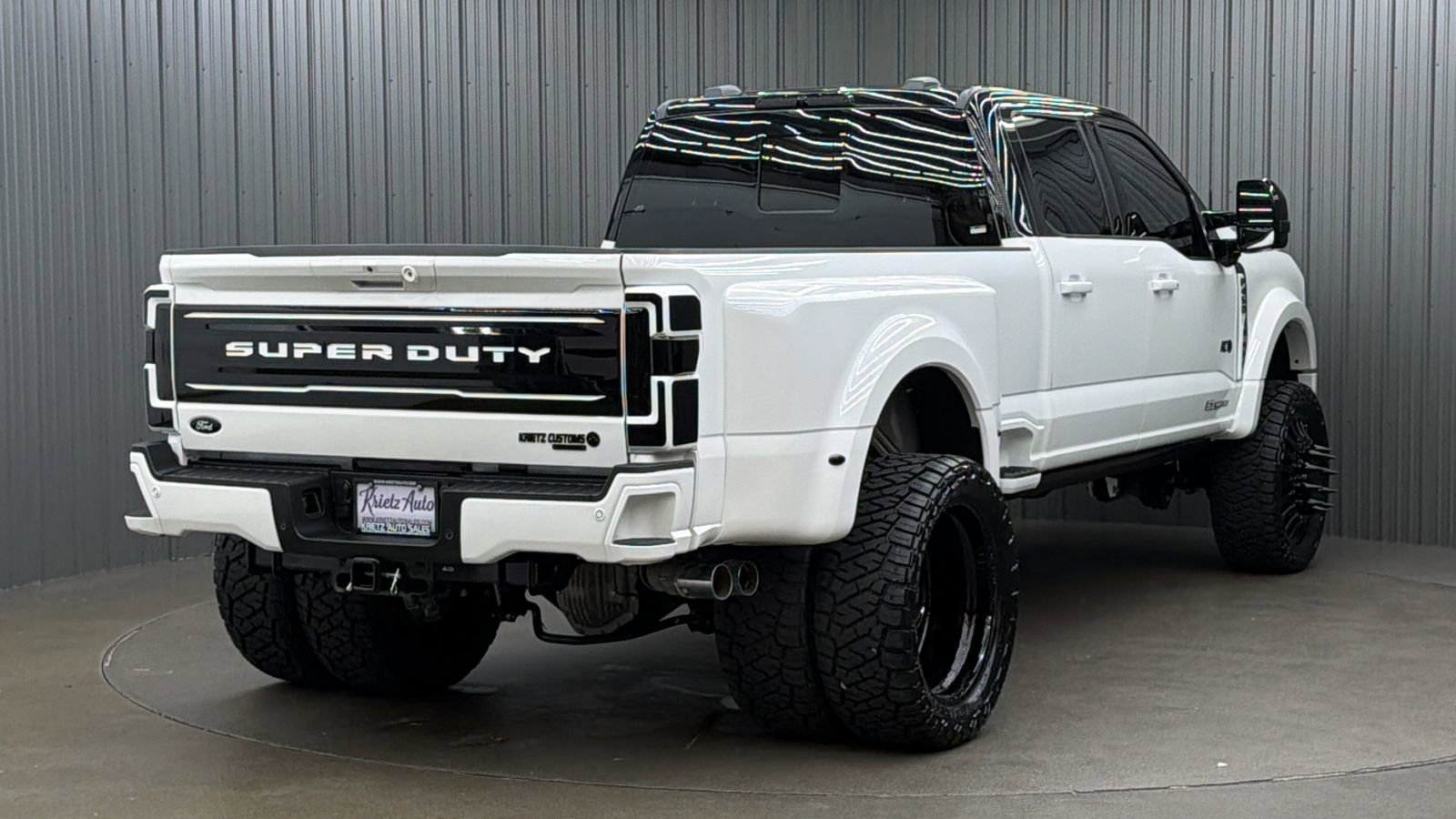 Used 2026 Ford F450 Platinum w/ FX4 Off-Road Package AWD/4WD image 5