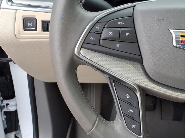 Used 2024 Cadillac XT5 Premium Luxury w/ Technology Package AWD/4WD image 16