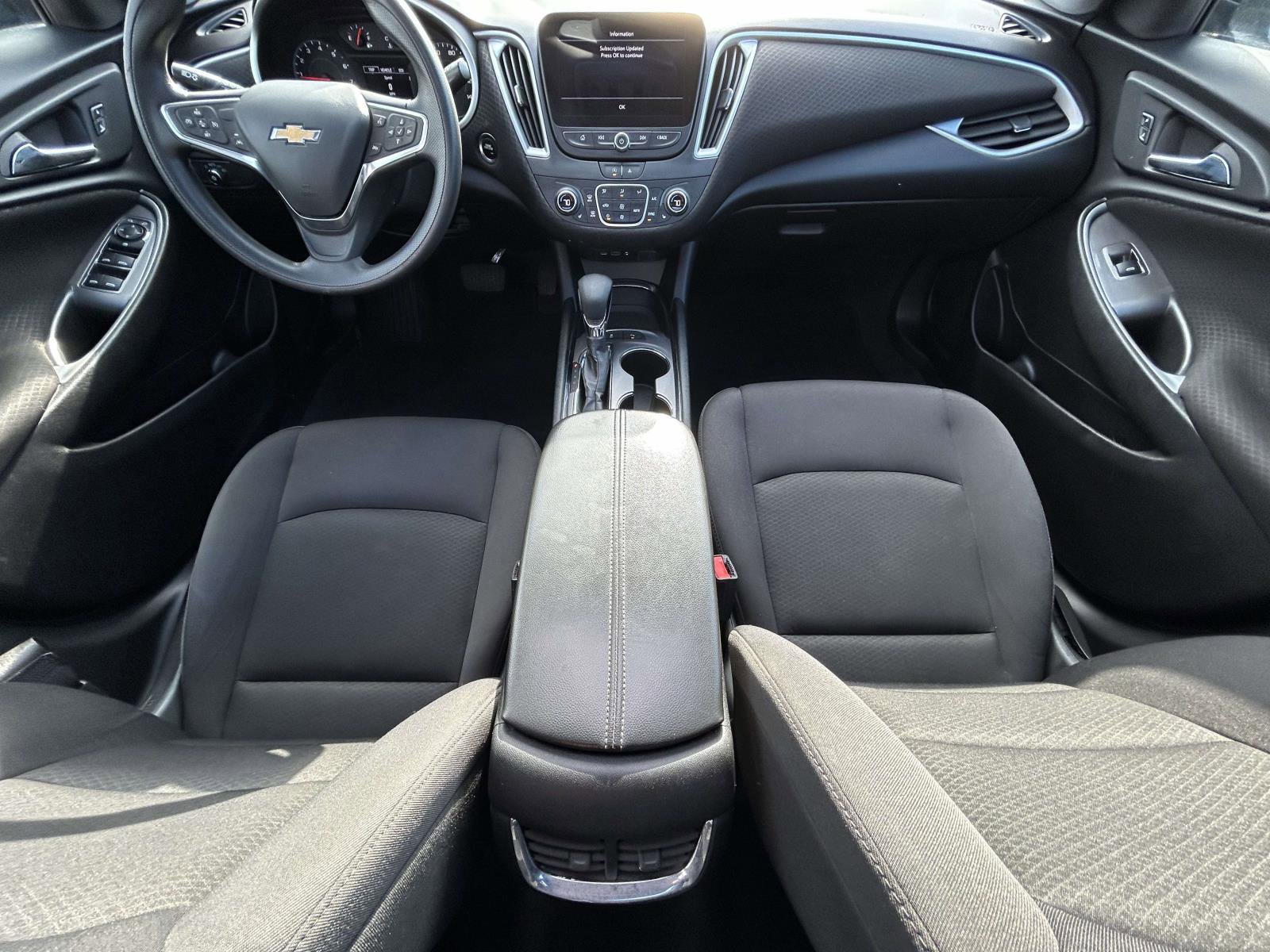 Used 2024 Chevrolet Malibu LT image 12