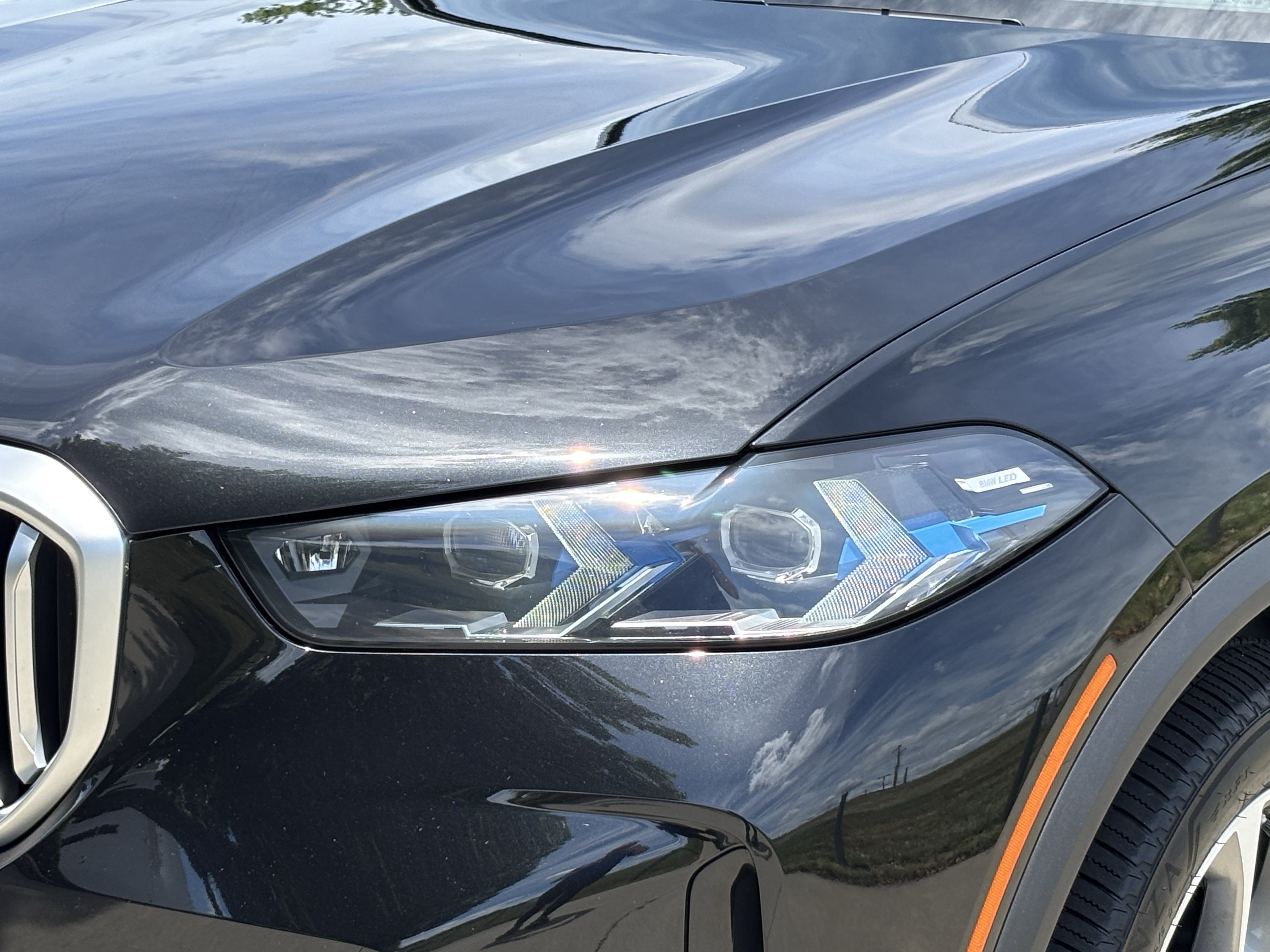 Certified 2025 BMW X5 xDrive40i AWD/4WD image 6