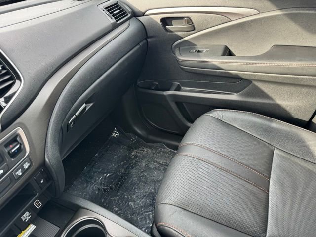 Used 2023 Honda Passport TrailSport image 21