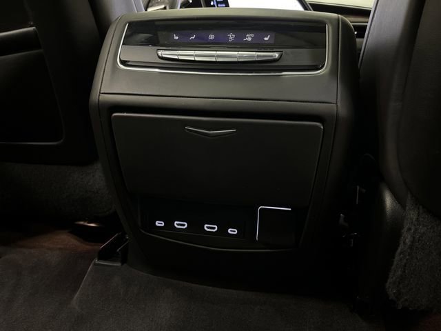 Used 2023 Cadillac Escalade Sport Platinum image 37