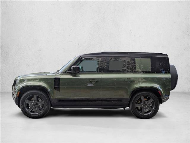 Used 2026 Land Rover Defender 110 X-Dynamic SE AWD/4WD image 9