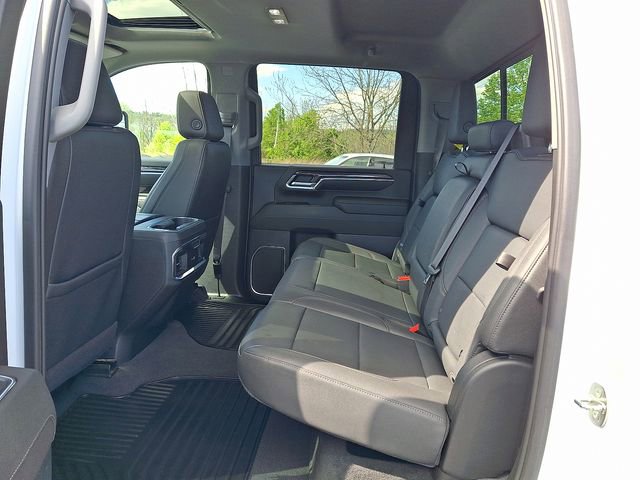 Used 2024 Chevrolet Silverado 3500 LTZ w/ LTZ Plus Package AWD/4WD image 16