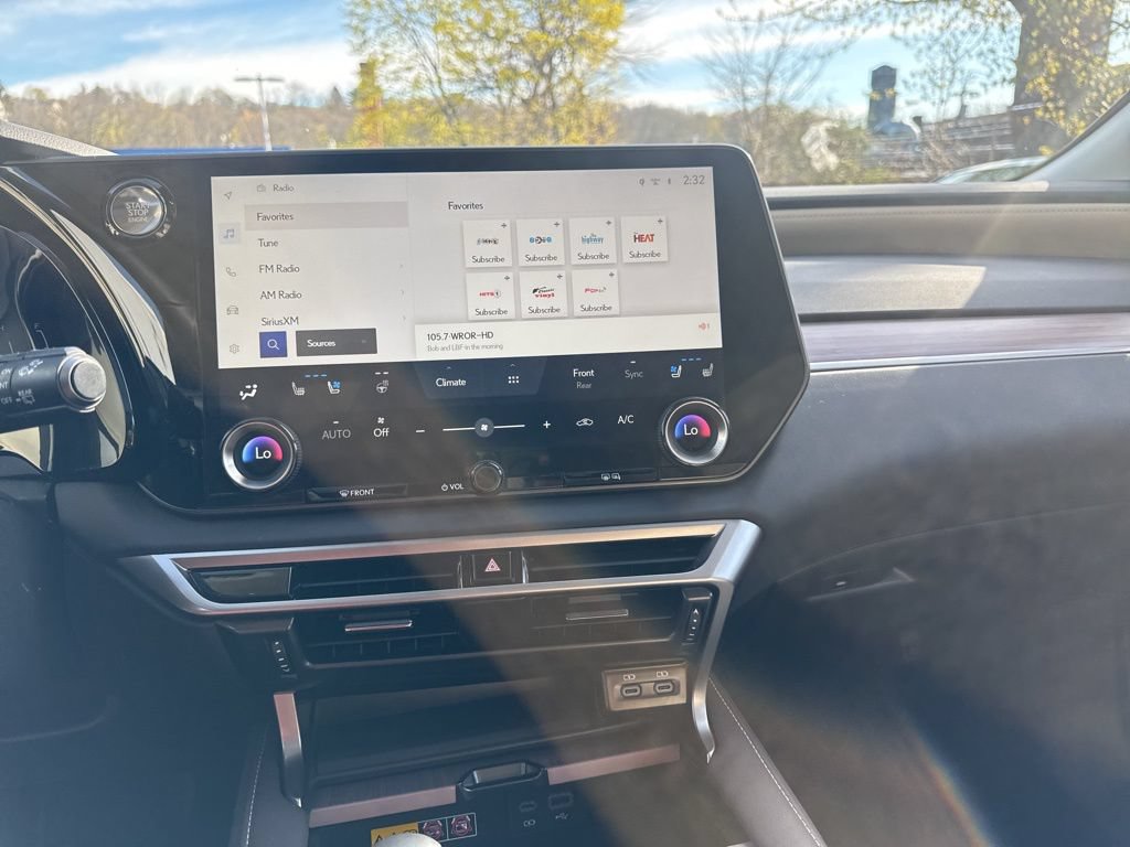 Used 2024 Lexus RX 350 Premium w/ Accessory Package (Z1) AWD/4WD image 30