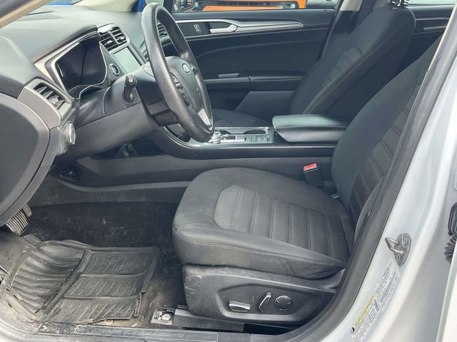 Used 2019 Ford Fusion SE image 13