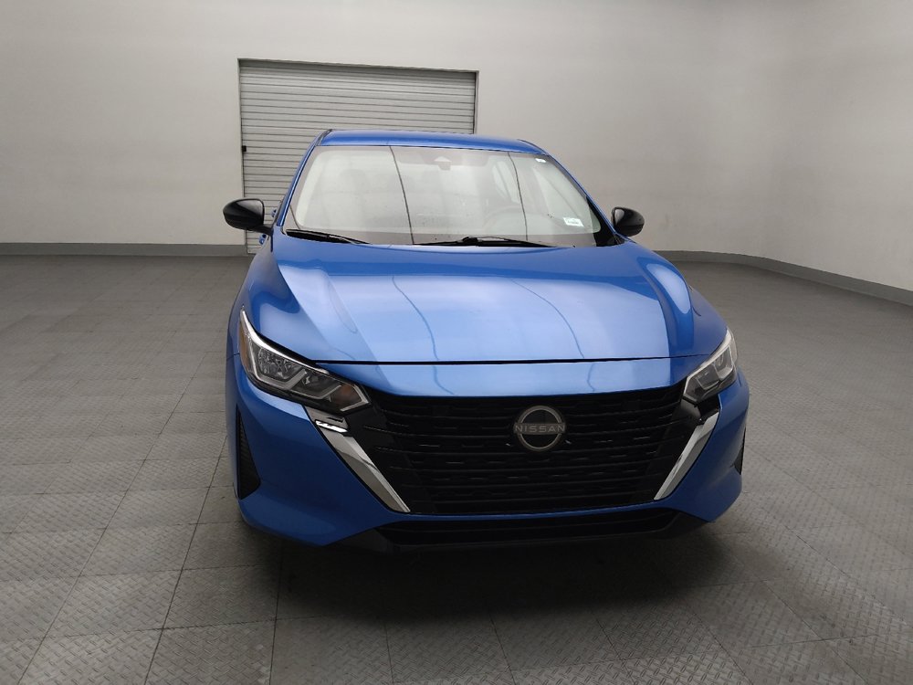 Used 2025 Nissan Sentra SV FWD image 14