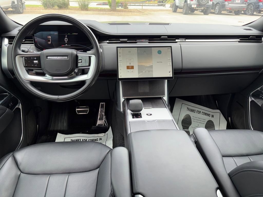 Used 2025 Land Rover Range Rover Long Wheelbase Autobiography AWD/4WD image 21