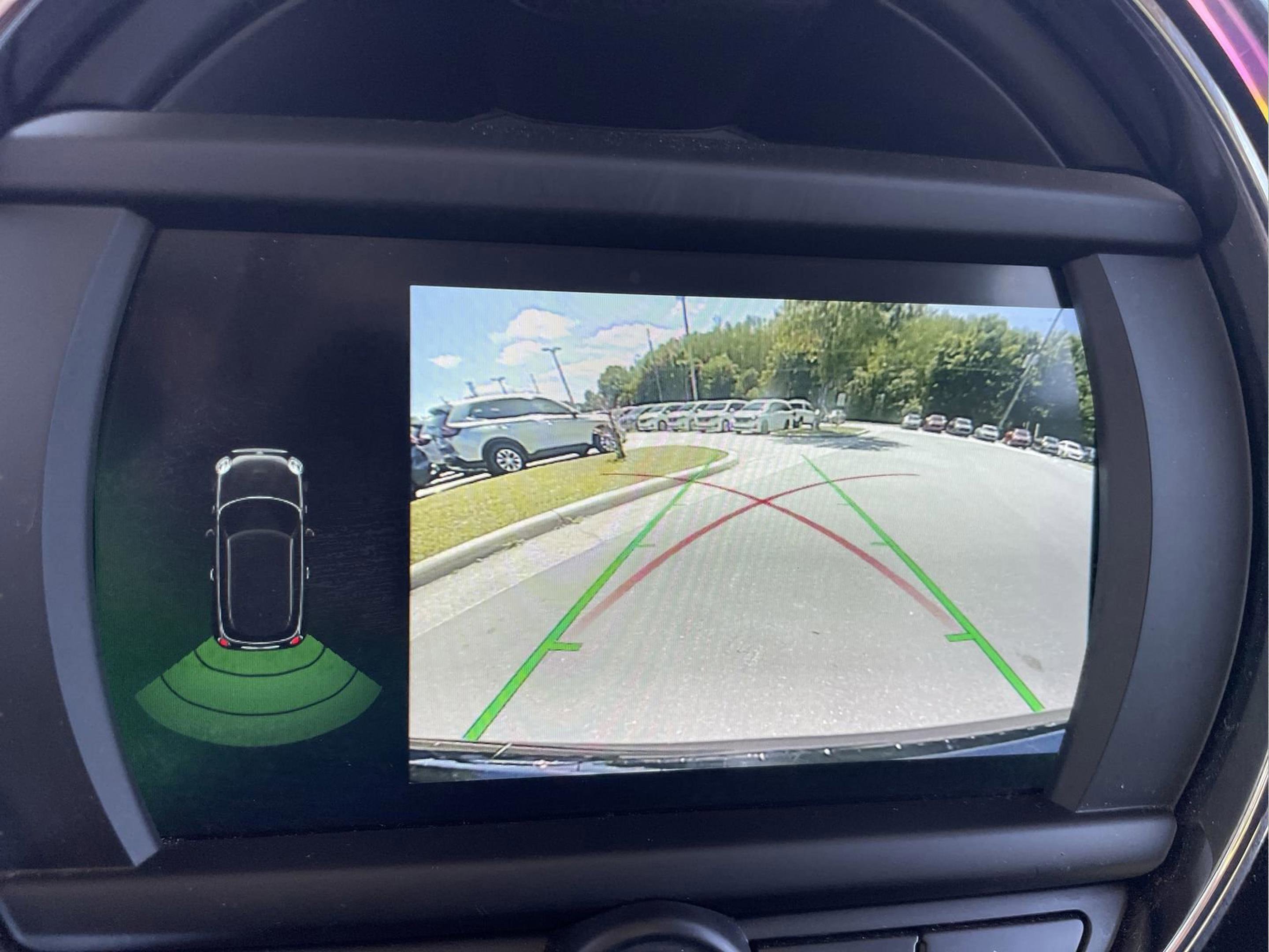 Used 2020 MINI Cooper 2-Door Hardtop image 24