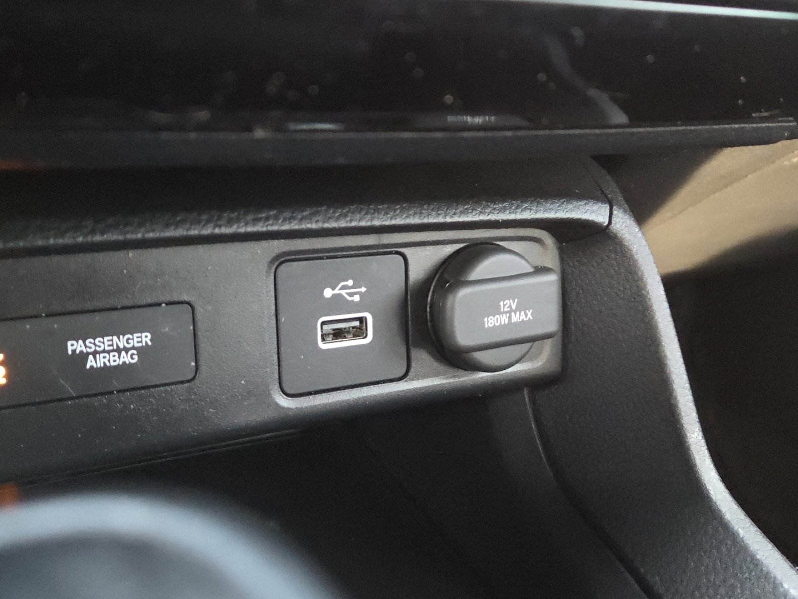 Used 2022 Honda Civic Sport image 28