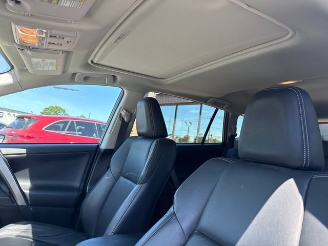 Used 2015 Toyota RAV4 Limited AWD/4WD image 14