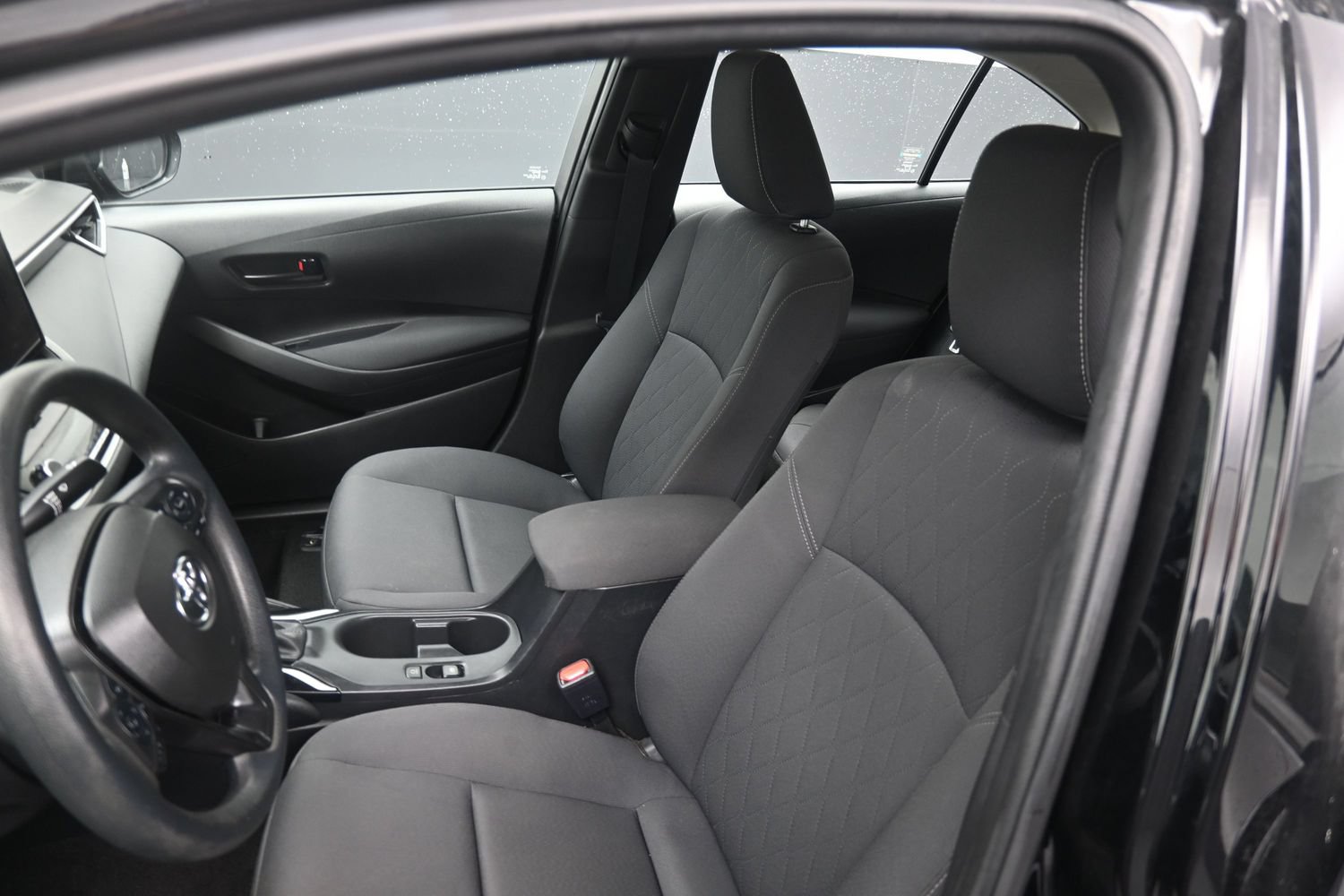 Used 2023 Toyota Corolla LE FWD image 17