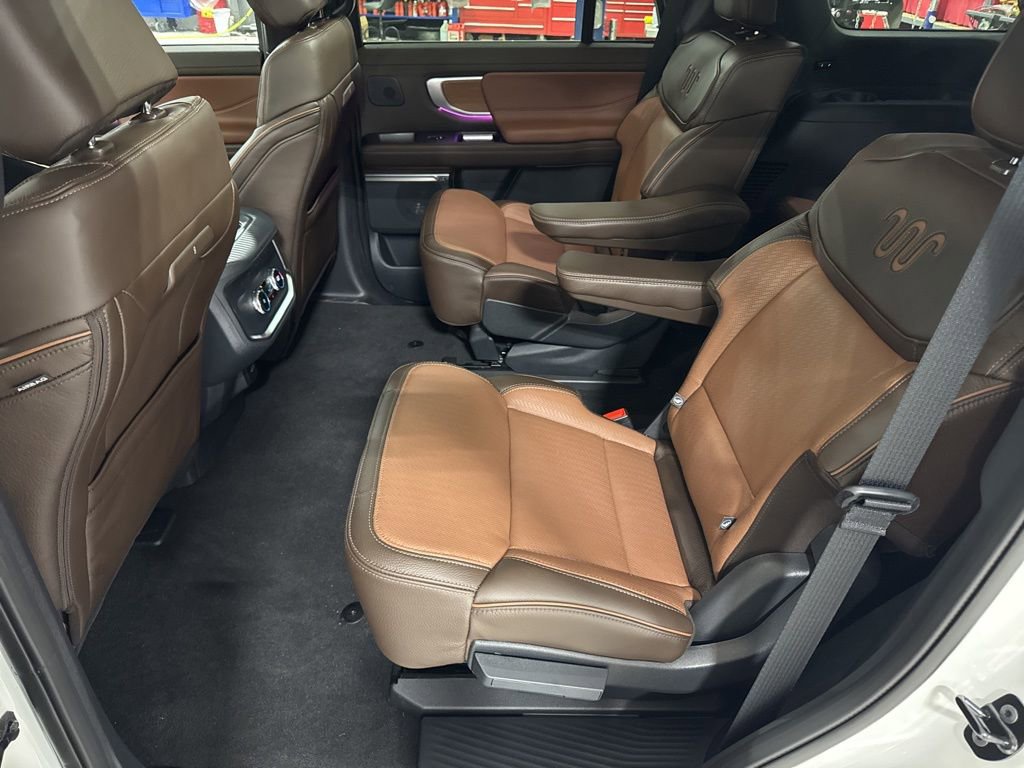 New 2025 Ford Expedition King Ranch AWD/4WD image 5