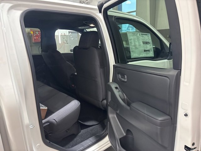 New 2026 Nissan Frontier SV image 14