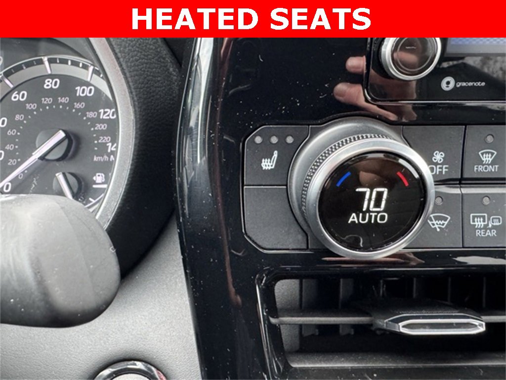 Certified 2022 Toyota Highlander XLE image 15