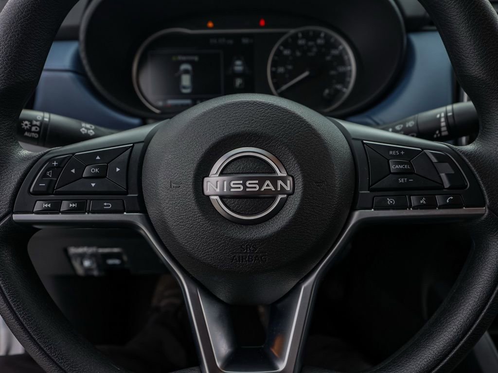 Used 2025 Nissan Versa SV w/ Trunk Package image 23