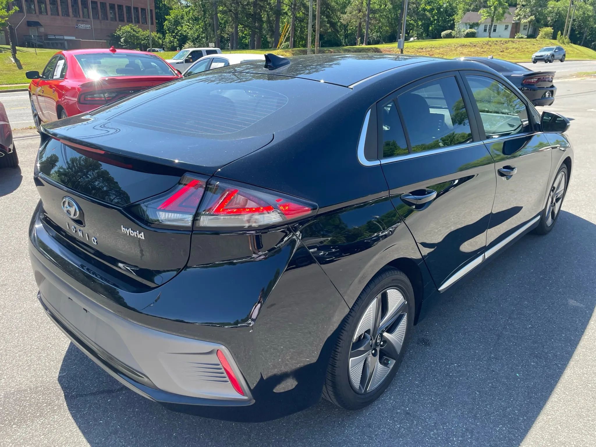 Used 2021 Hyundai Ioniq SEL image 5