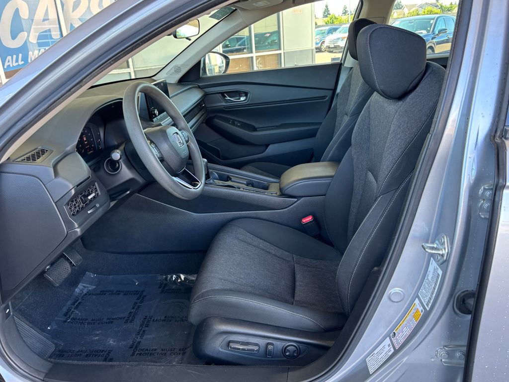 Used 2023 Honda Accord EX image 22