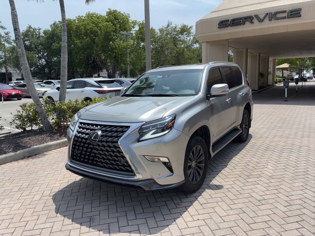 Used 2020 Lexus GX 460 Premium AWD/4WD image 2