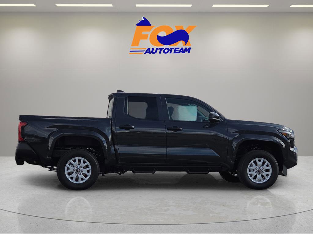 New 2026 Toyota Tacoma SR image 5