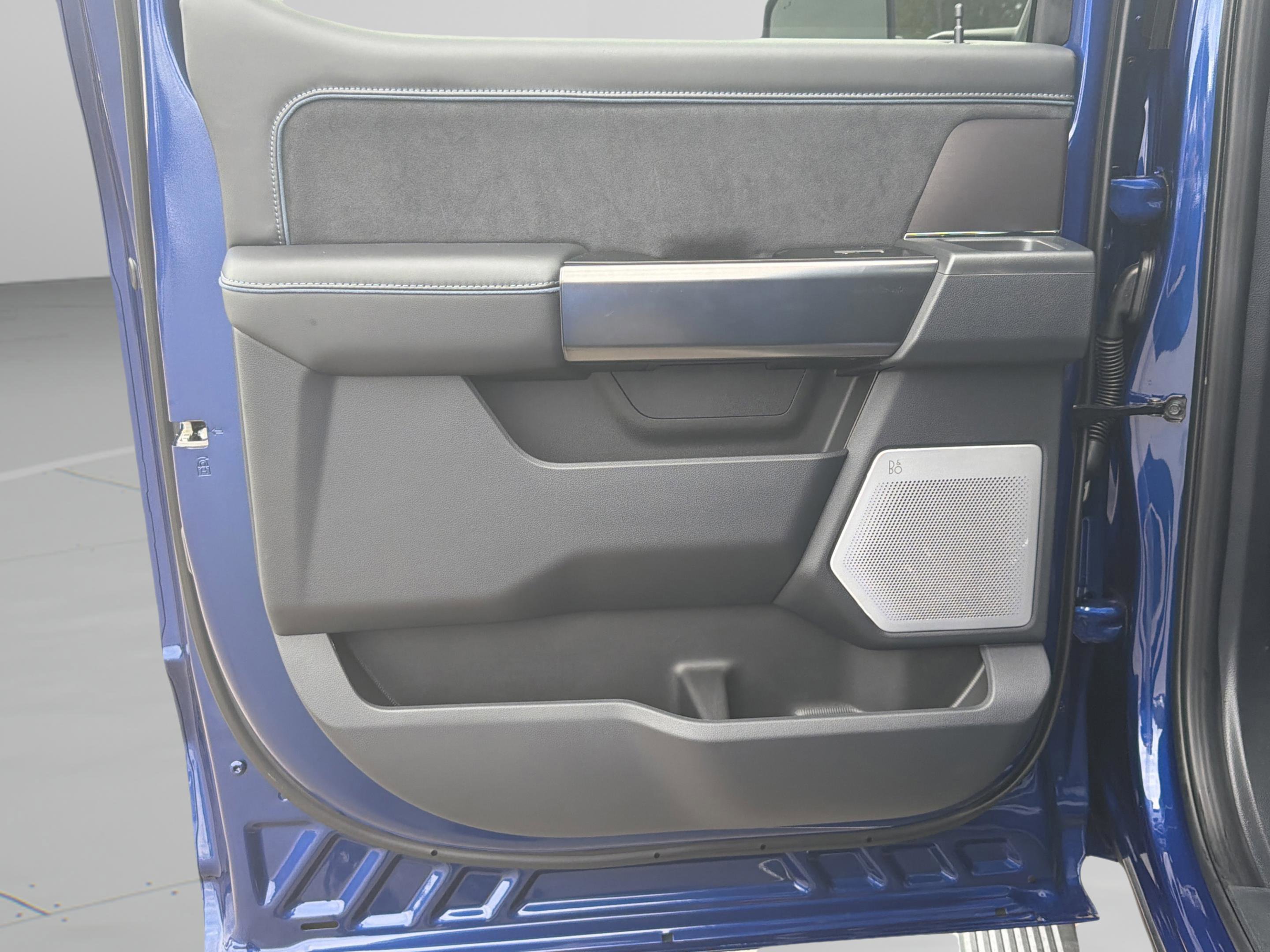 New 2026 Ford F250 Platinum w/ Tremor Off-Road Package image 20