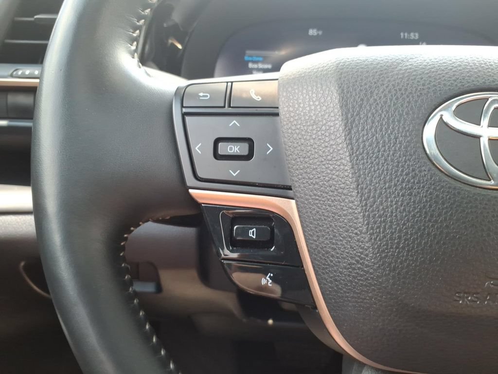 Used 2024 Toyota Crown Platinum AWD/4WD image 21