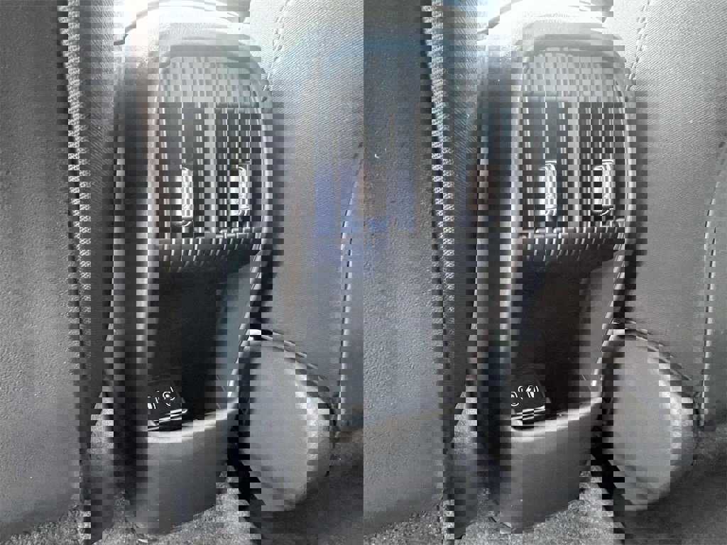 New 2025 Hyundai Kona SEL image 14