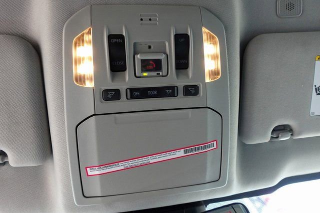 Certified 2023 Toyota Highlander XLE image 32