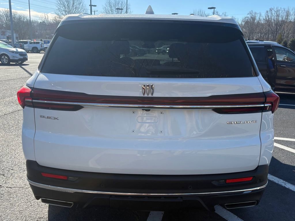 Used 2025 Buick Enclave Preferred image 15