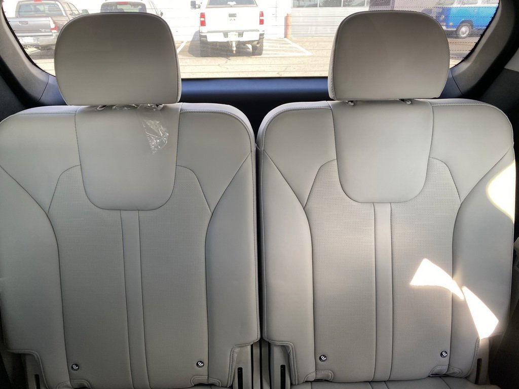 New 2025 Kia Sorento S w/ Panoramic Sunroof Package image 31