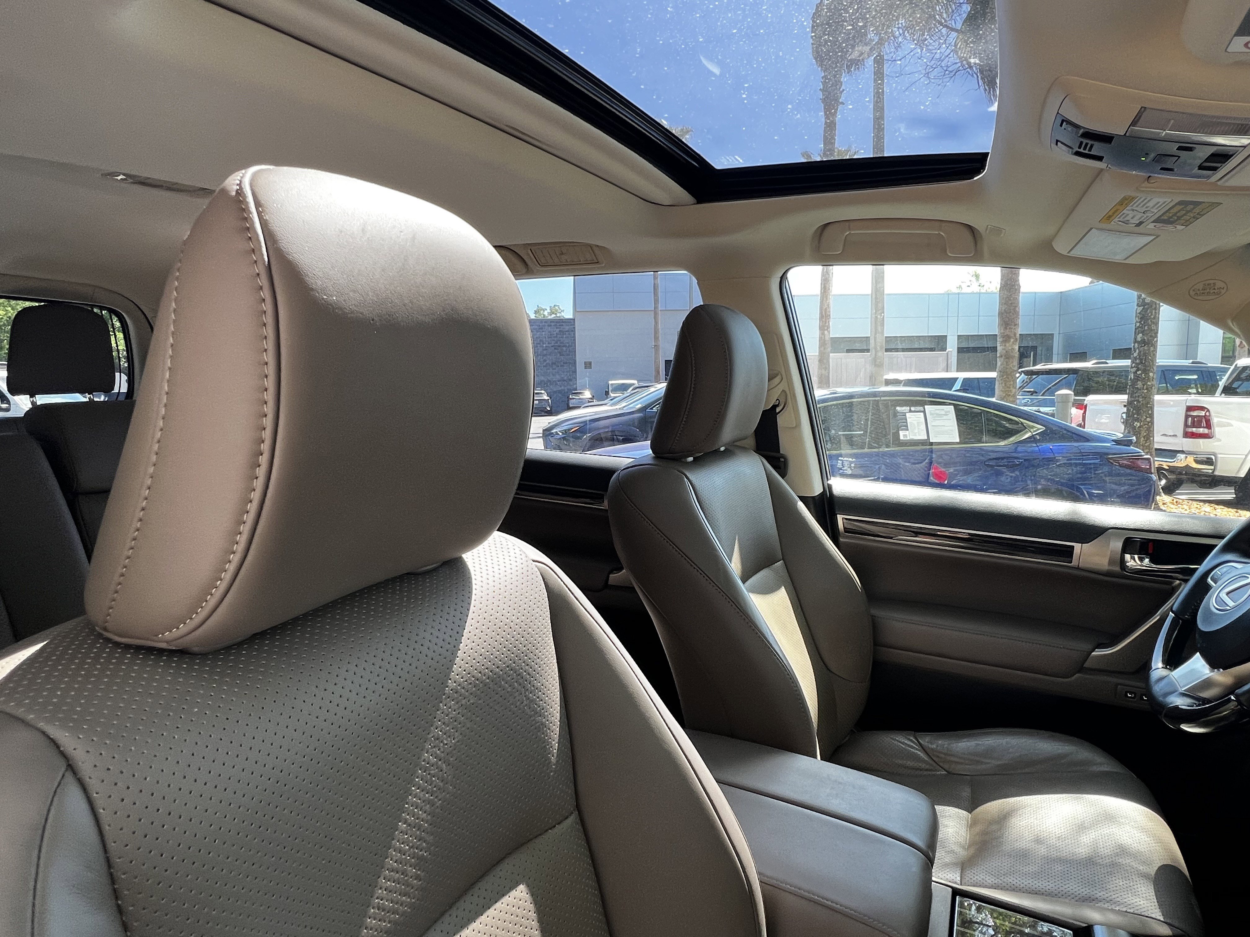 Used 2020 Lexus GX 460 Luxury w/ Accessory Package image 46