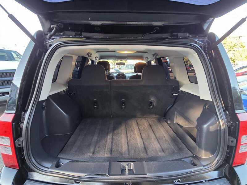 Used 2015 Jeep Patriot Sport w/ Power Value Group AWD/4WD image 22