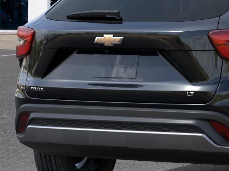 New 2026 Chevrolet Trax LT FWD image 15