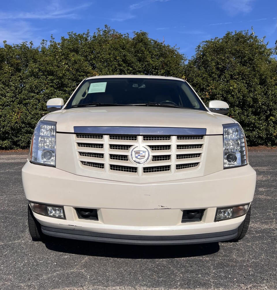 Used 2009 Cadillac Escalade ESV 2WD image 12